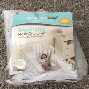 Breathable mesh crib liner